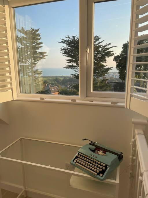 Willa The Bolt Hole Hythe Panoramic Coast And Sea Views Zewnętrze zdjęcie